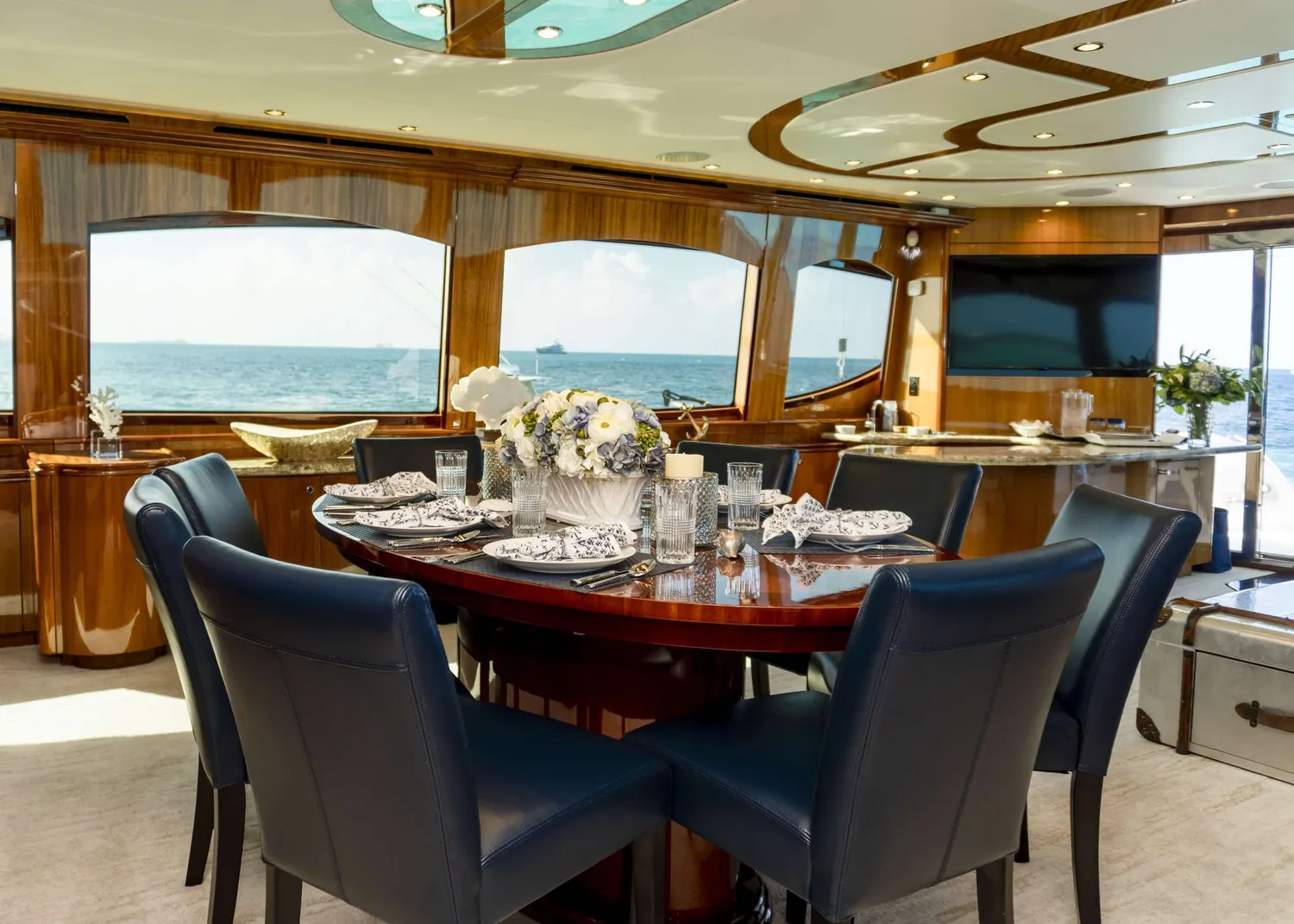 yacht-108881