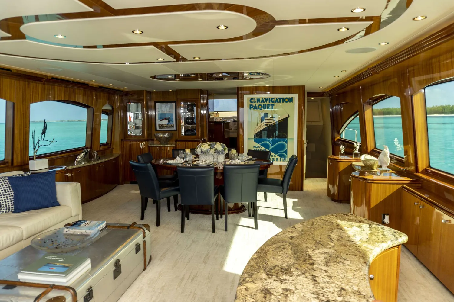 yacht-64310