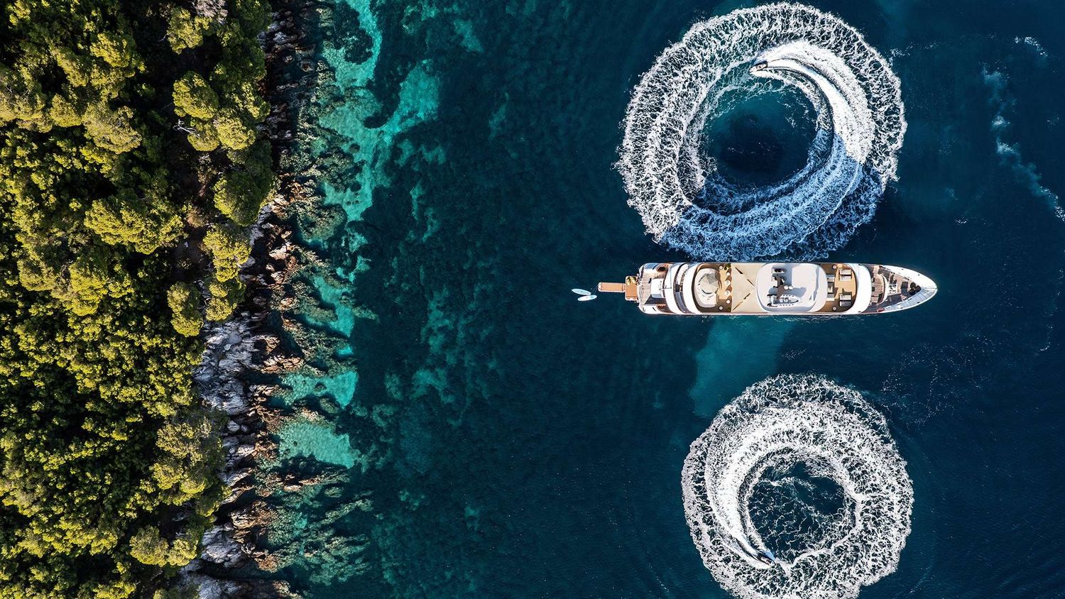 yacht-109113
