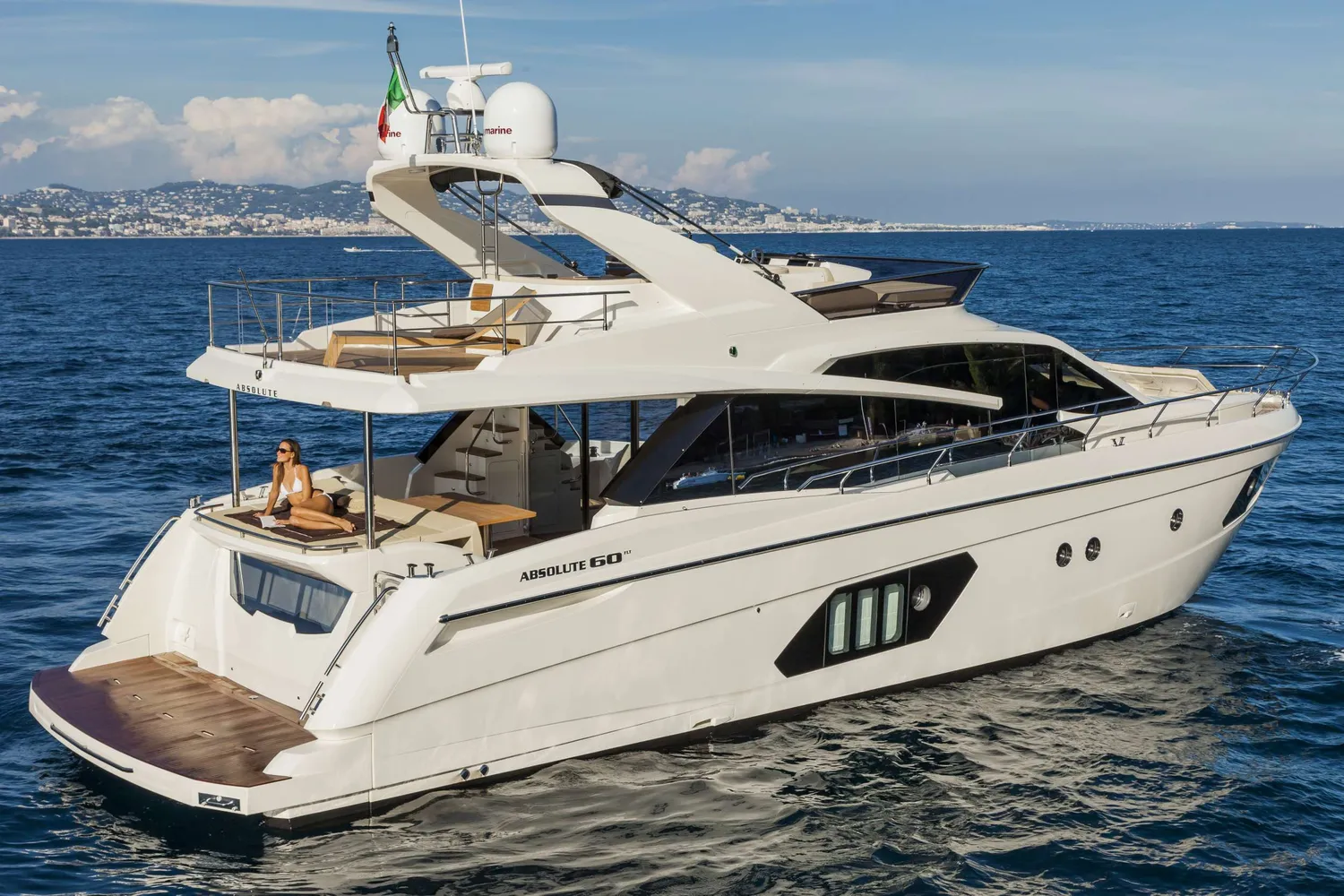 yacht-109711