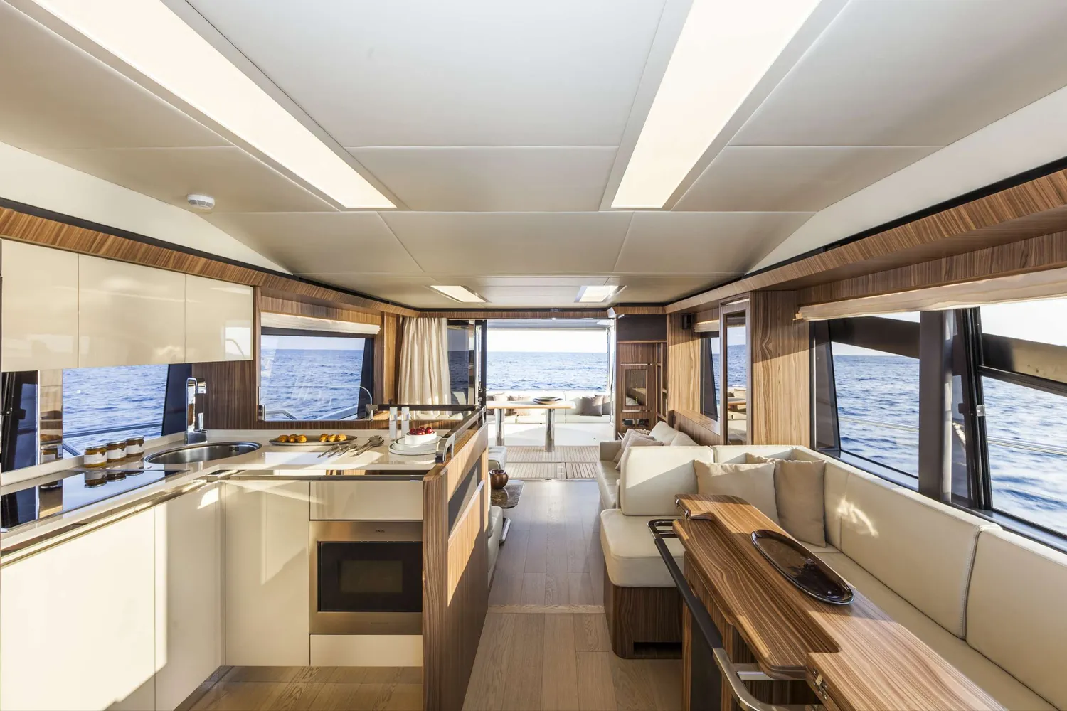 yacht-109712