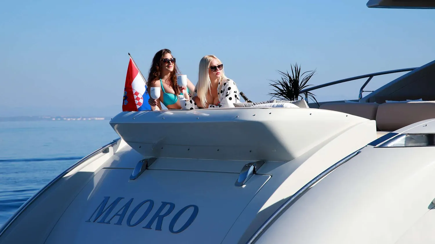 yacht-109933