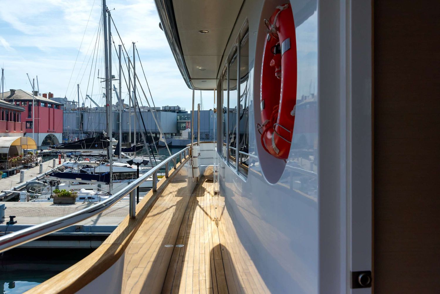 yacht-110277