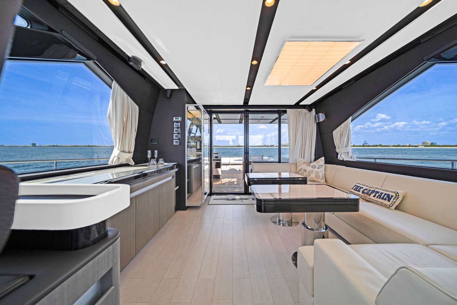 yacht-110568