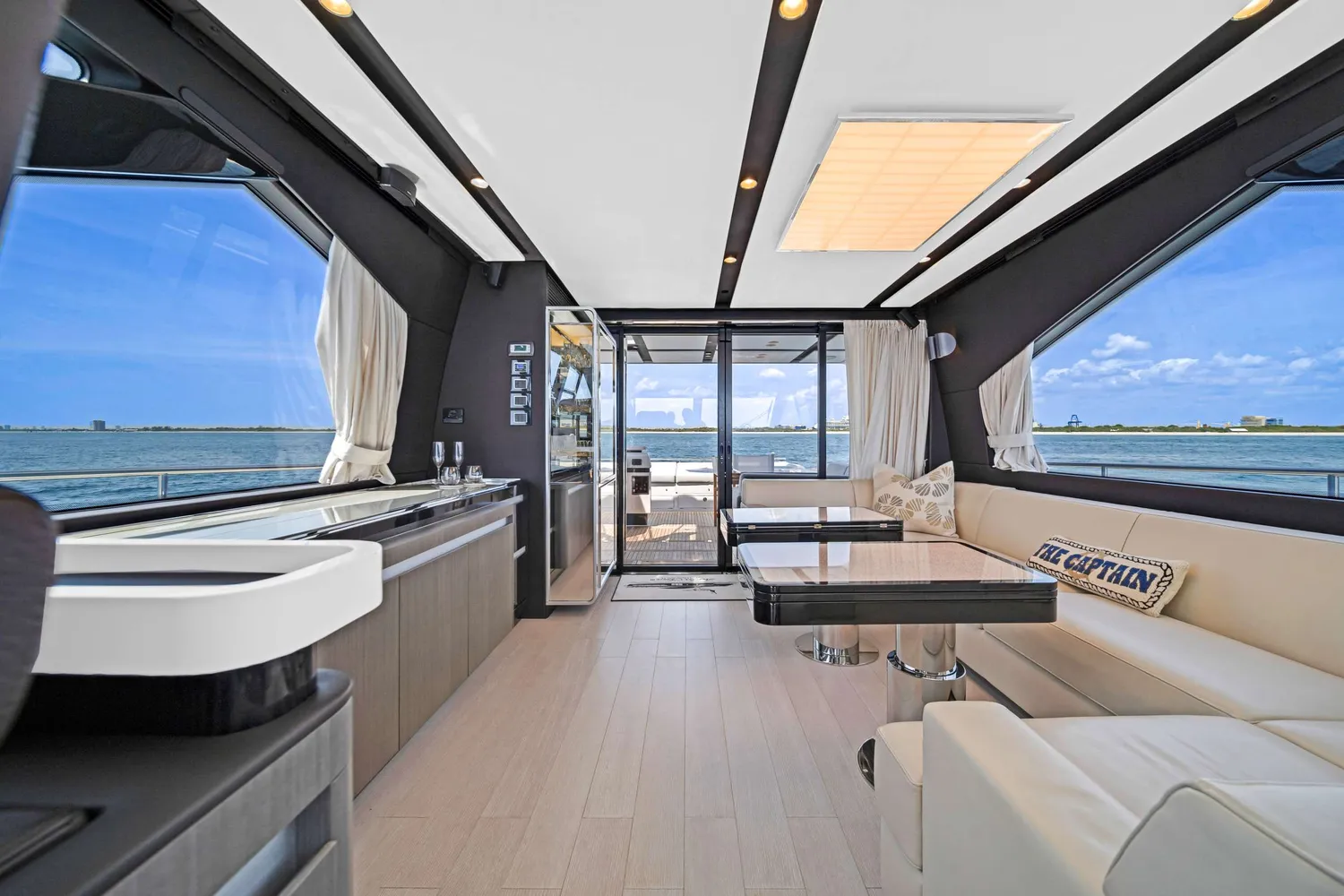 yacht-110568