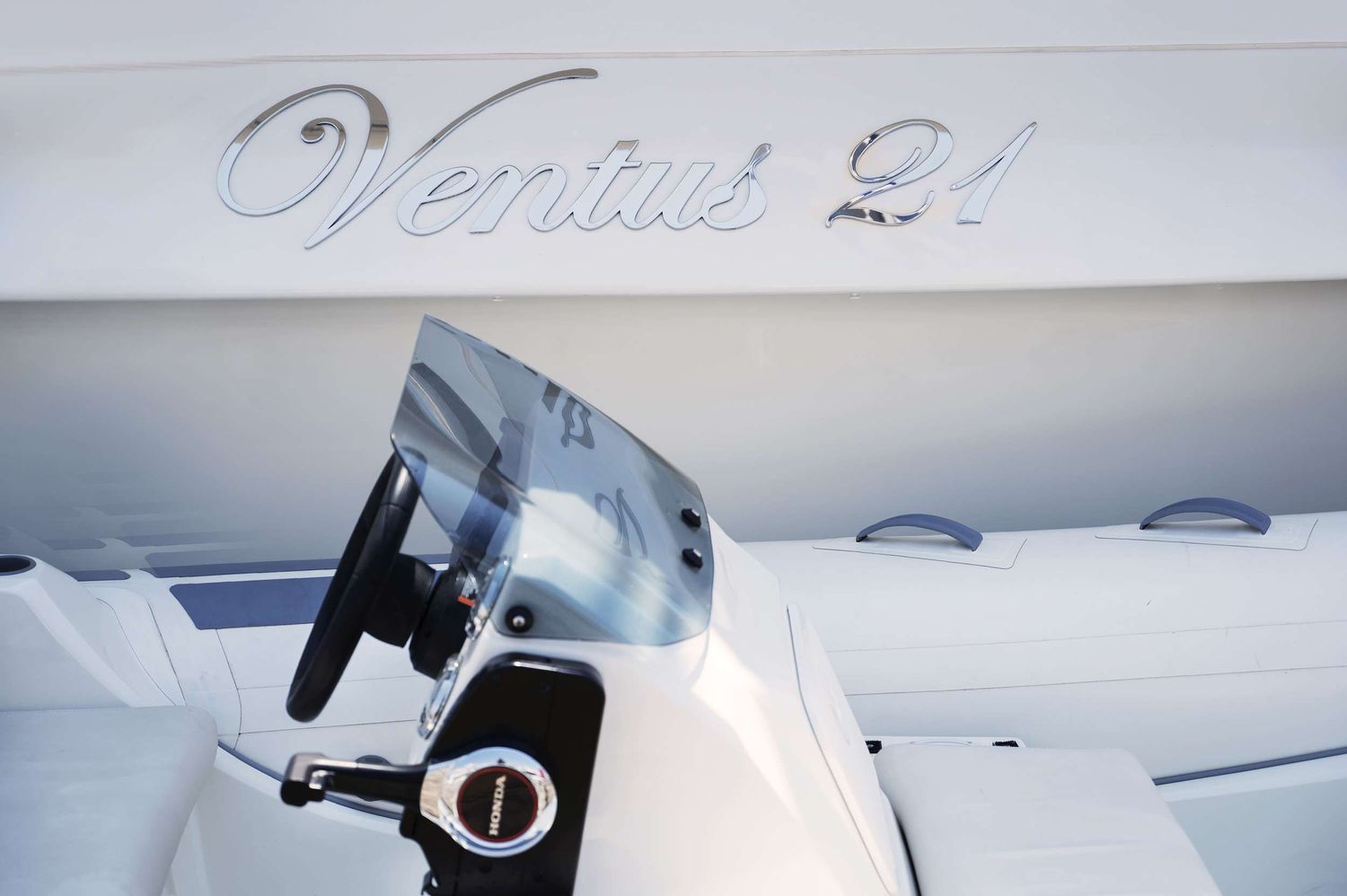 yacht-111619