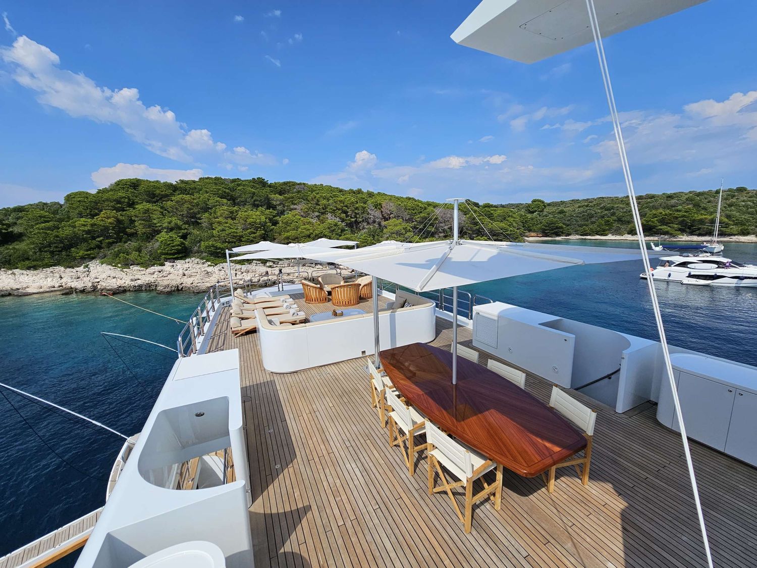 yacht-111874
