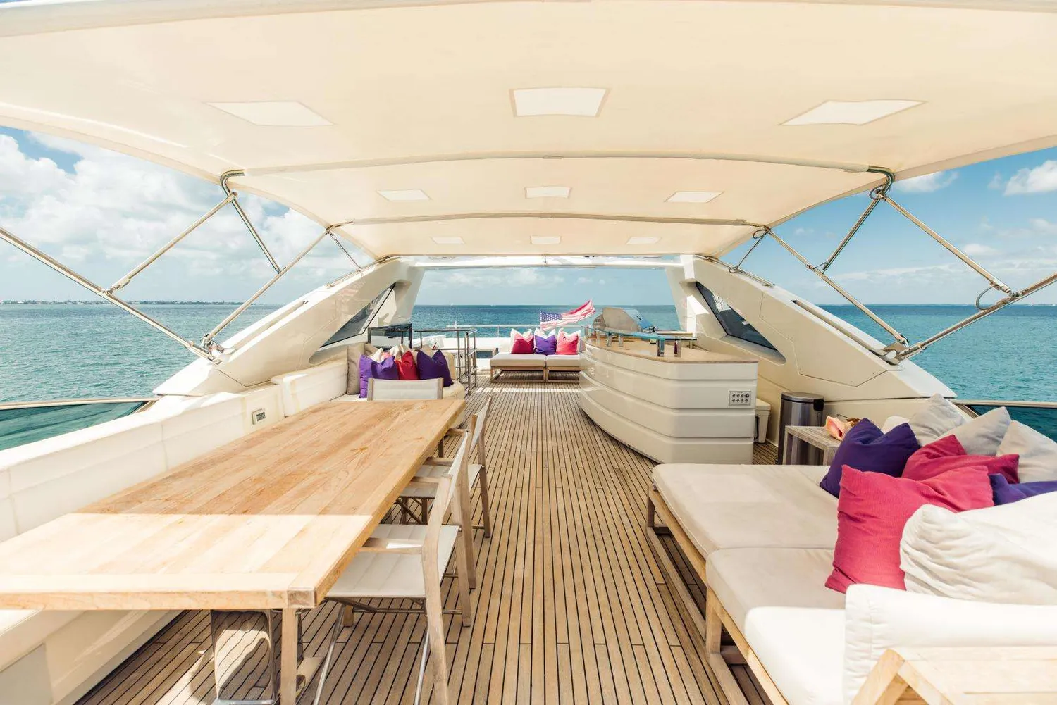 yacht-111892