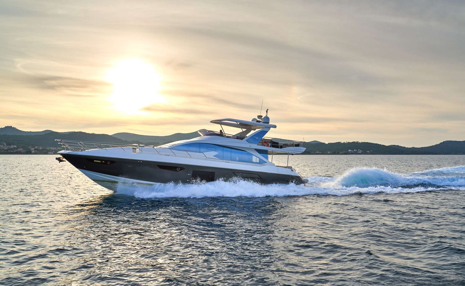 yacht-133100