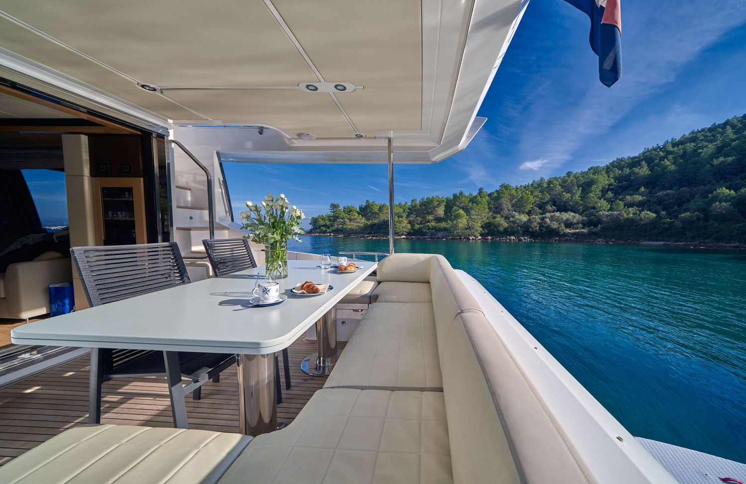 yacht-133102