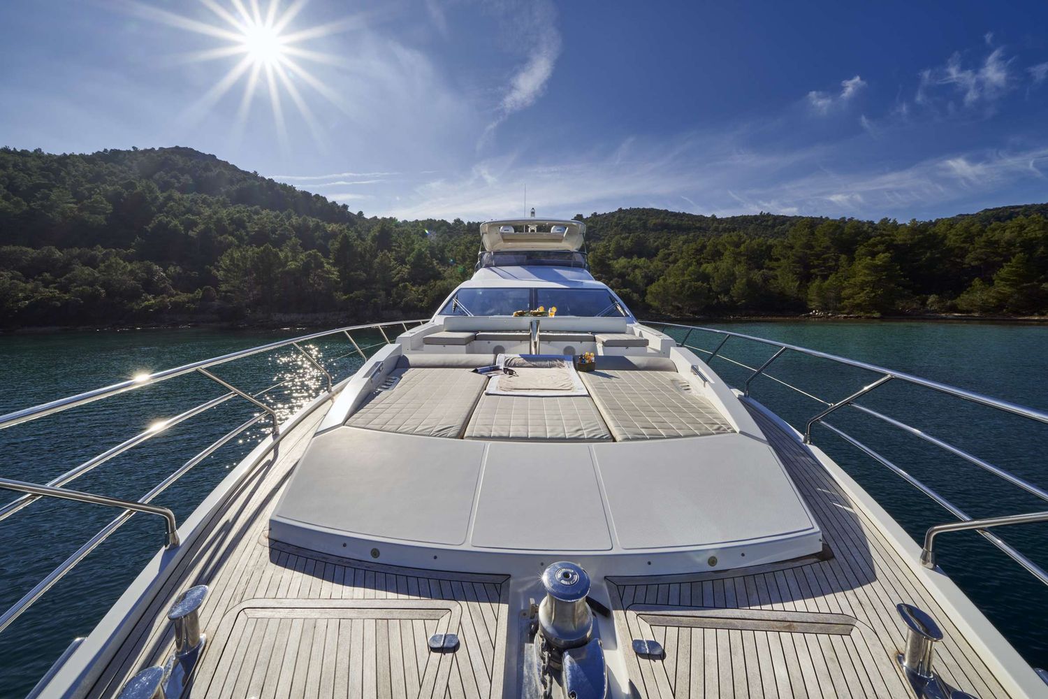 yacht-133103
