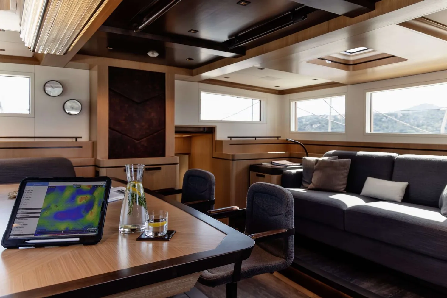 yacht-133110