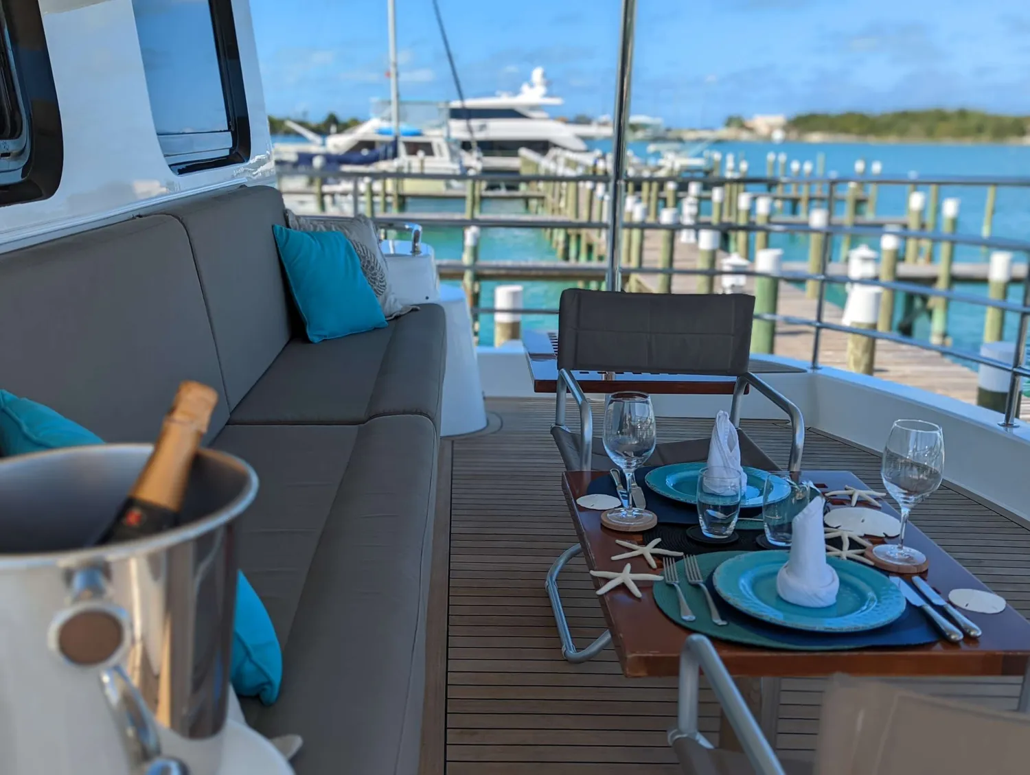 yacht-135364