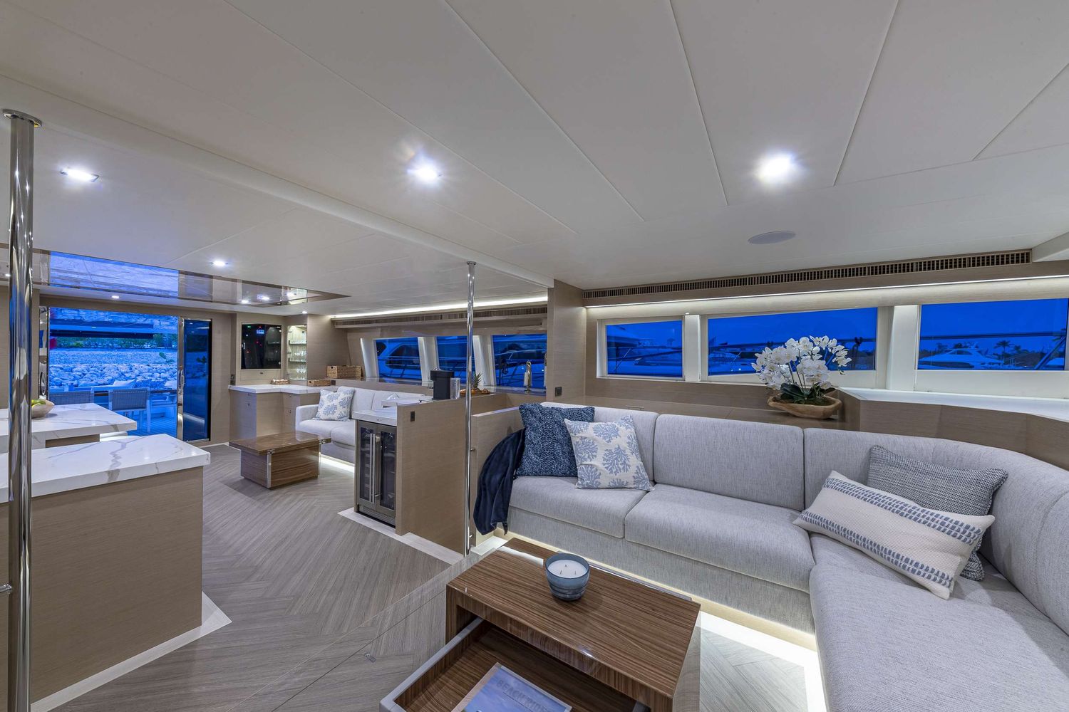 yacht-136290
