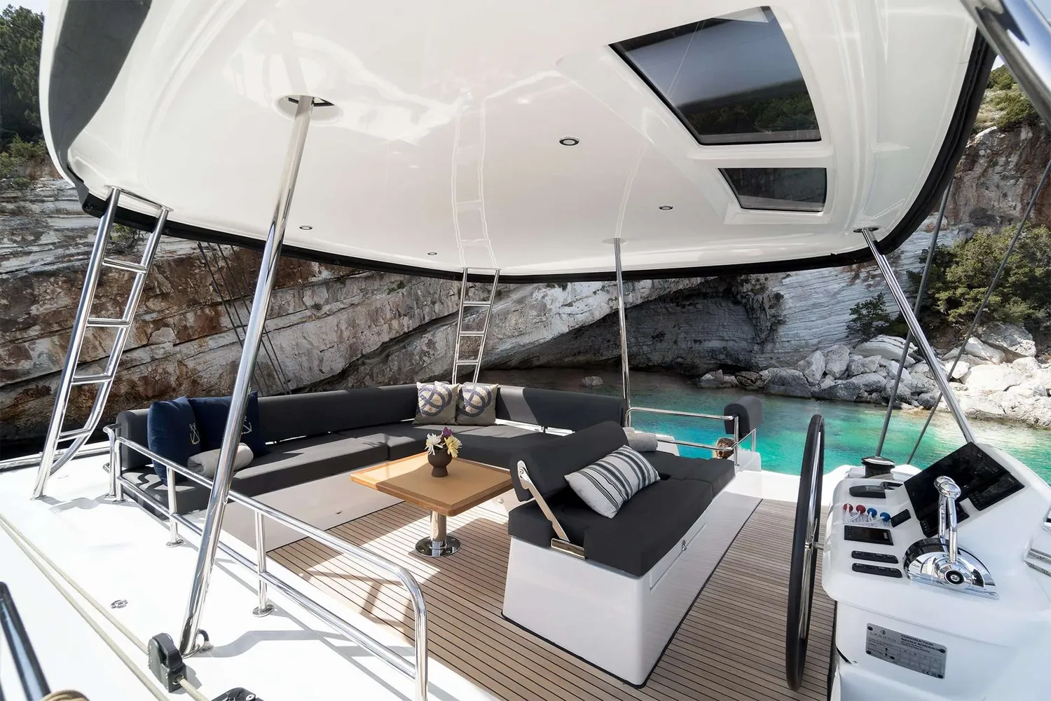 yacht-160744