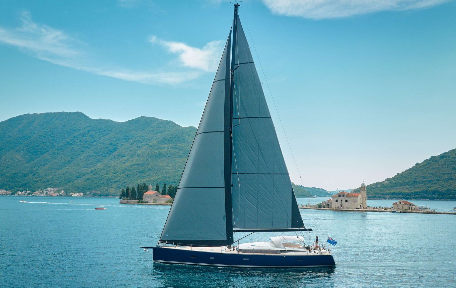 yacht-142989