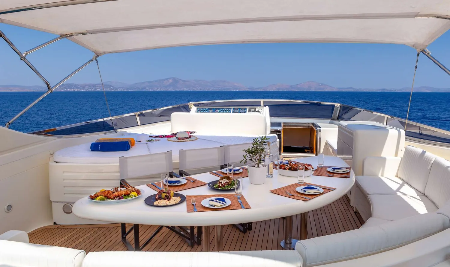 yacht-143557