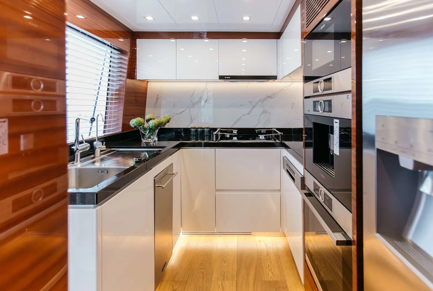 yacht-147551