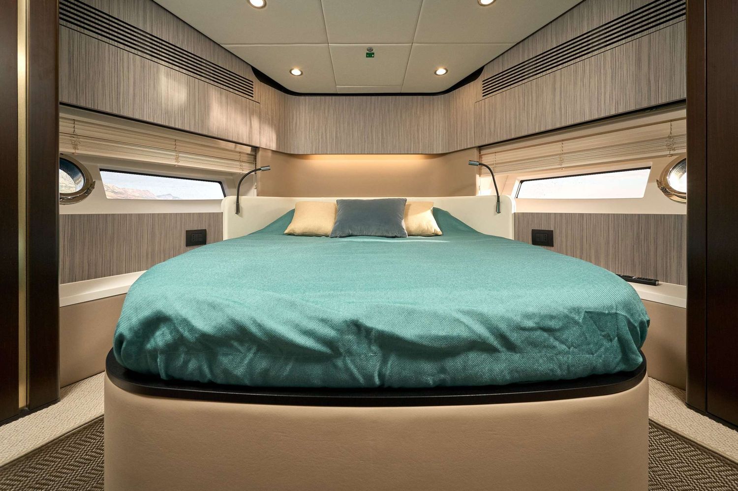 yacht-149988