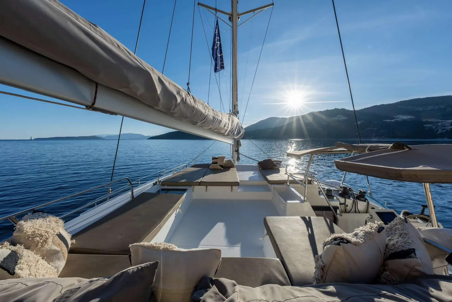yacht-525768