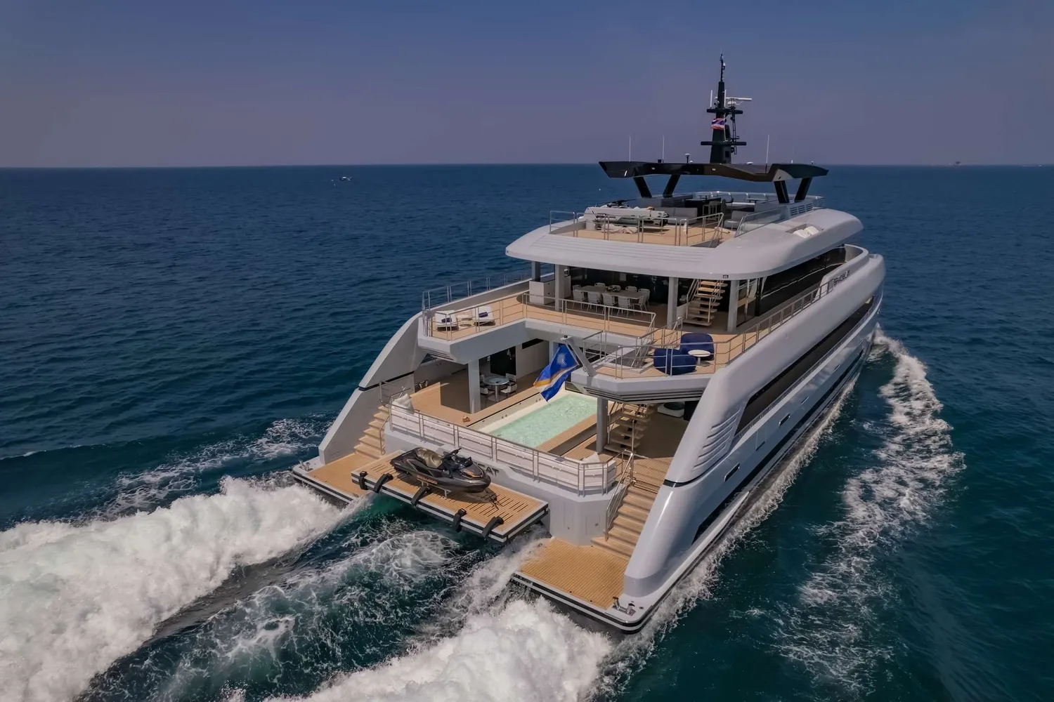 yacht-153149