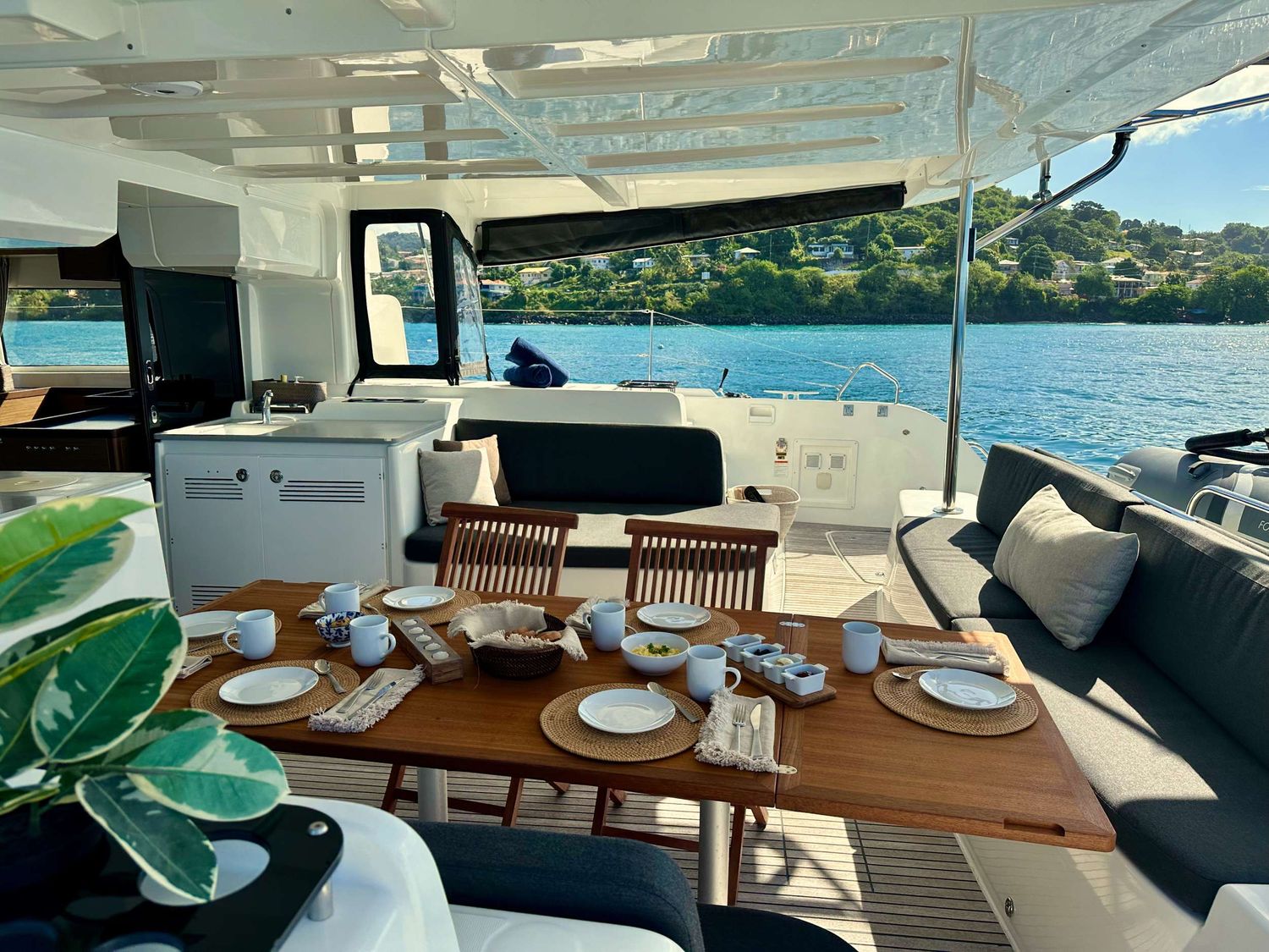 yacht-157789