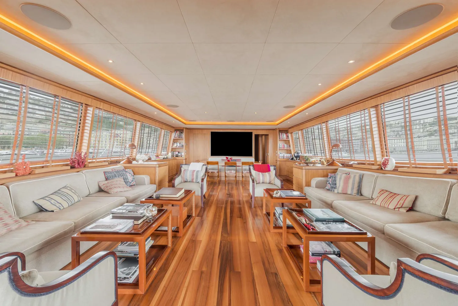 yacht-156693