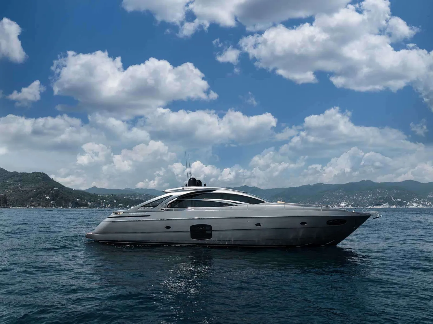 yacht-156729