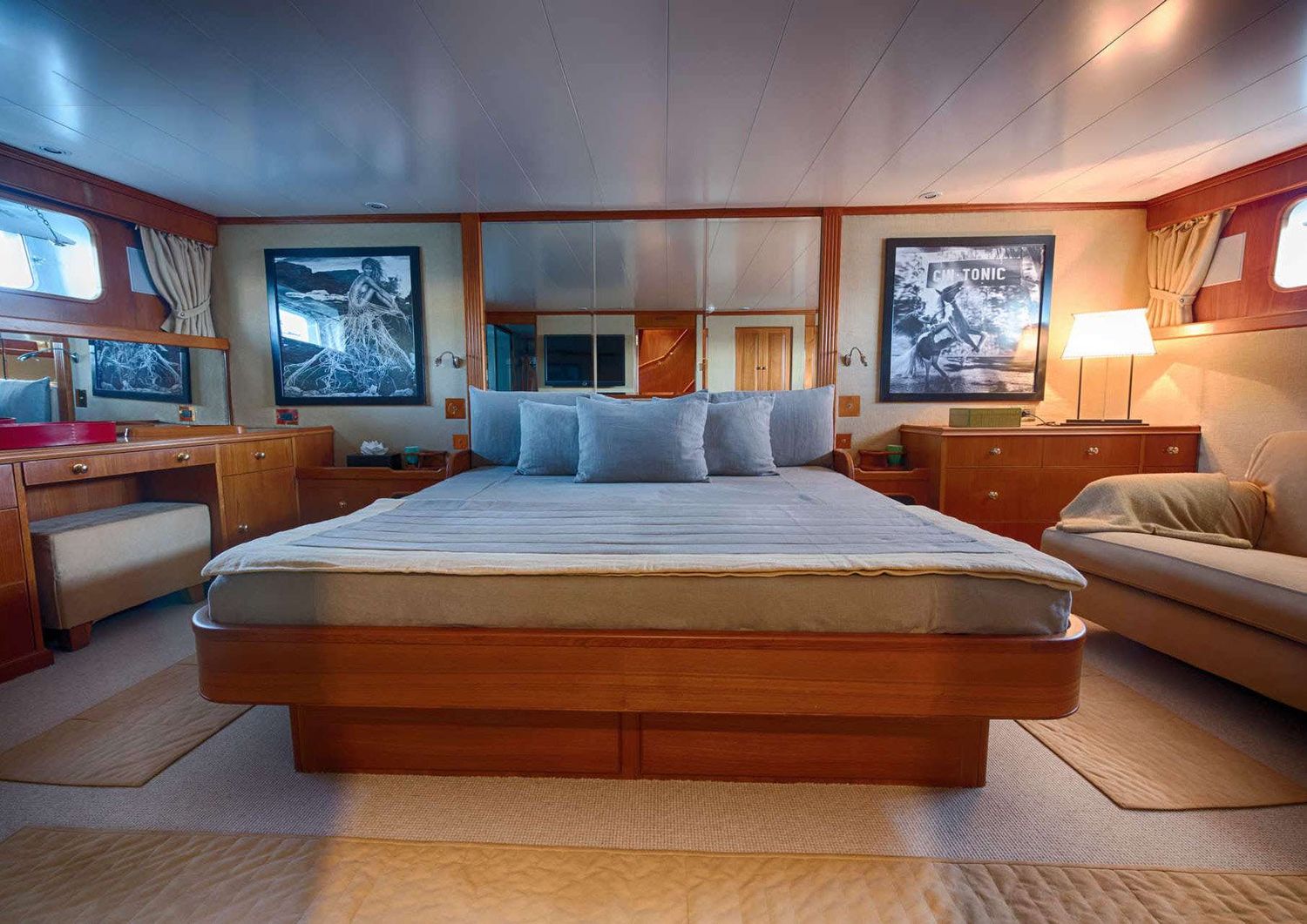 yacht-163881