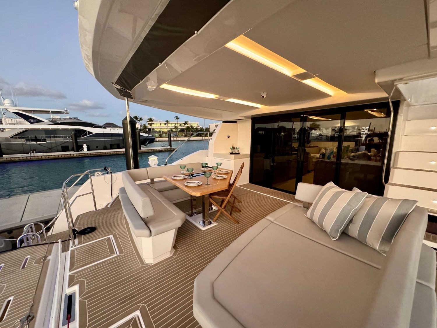 yacht-167912