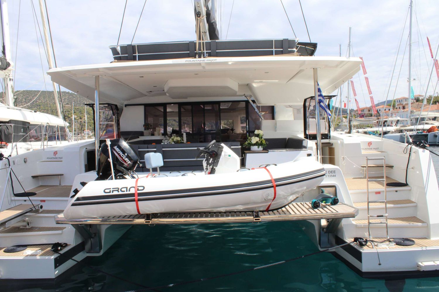 yacht-341508