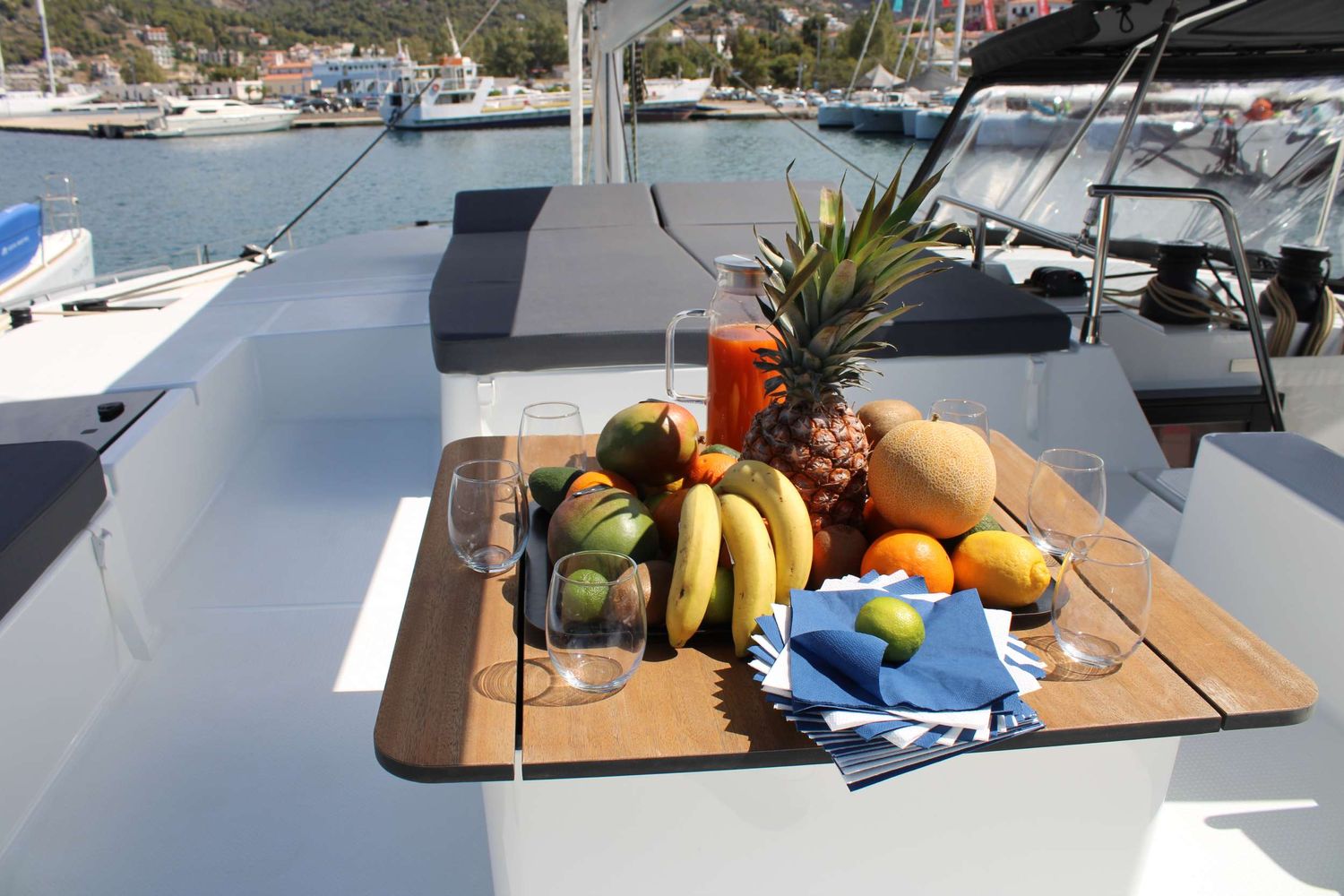 yacht-341502