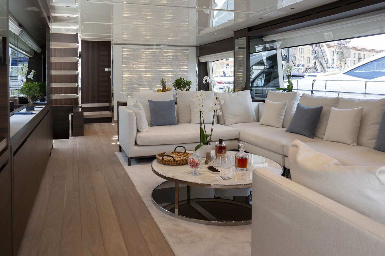 yacht-348871