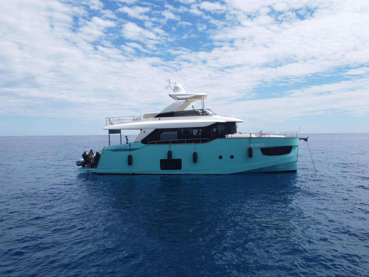 yacht-167936