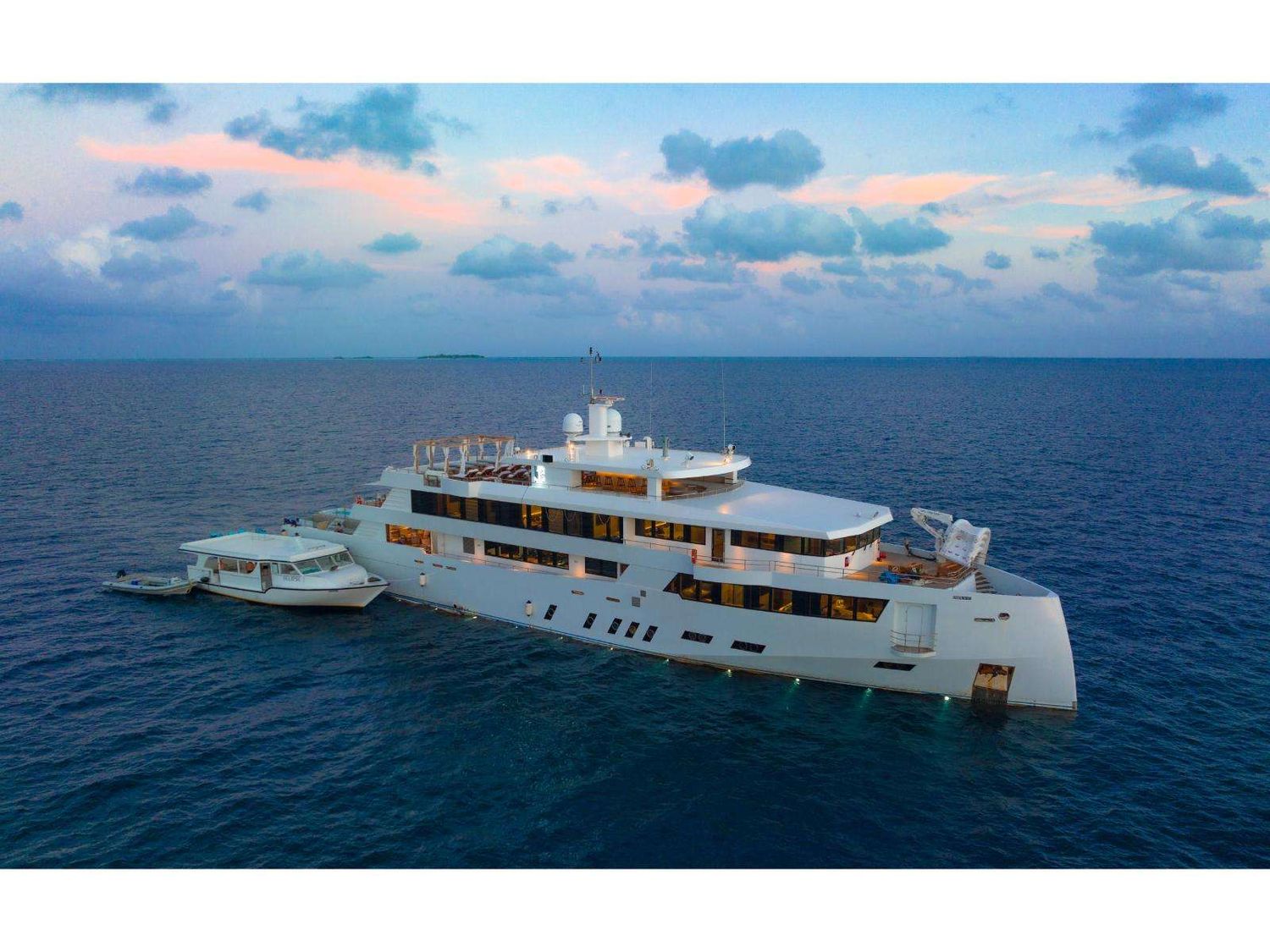 yacht-217804