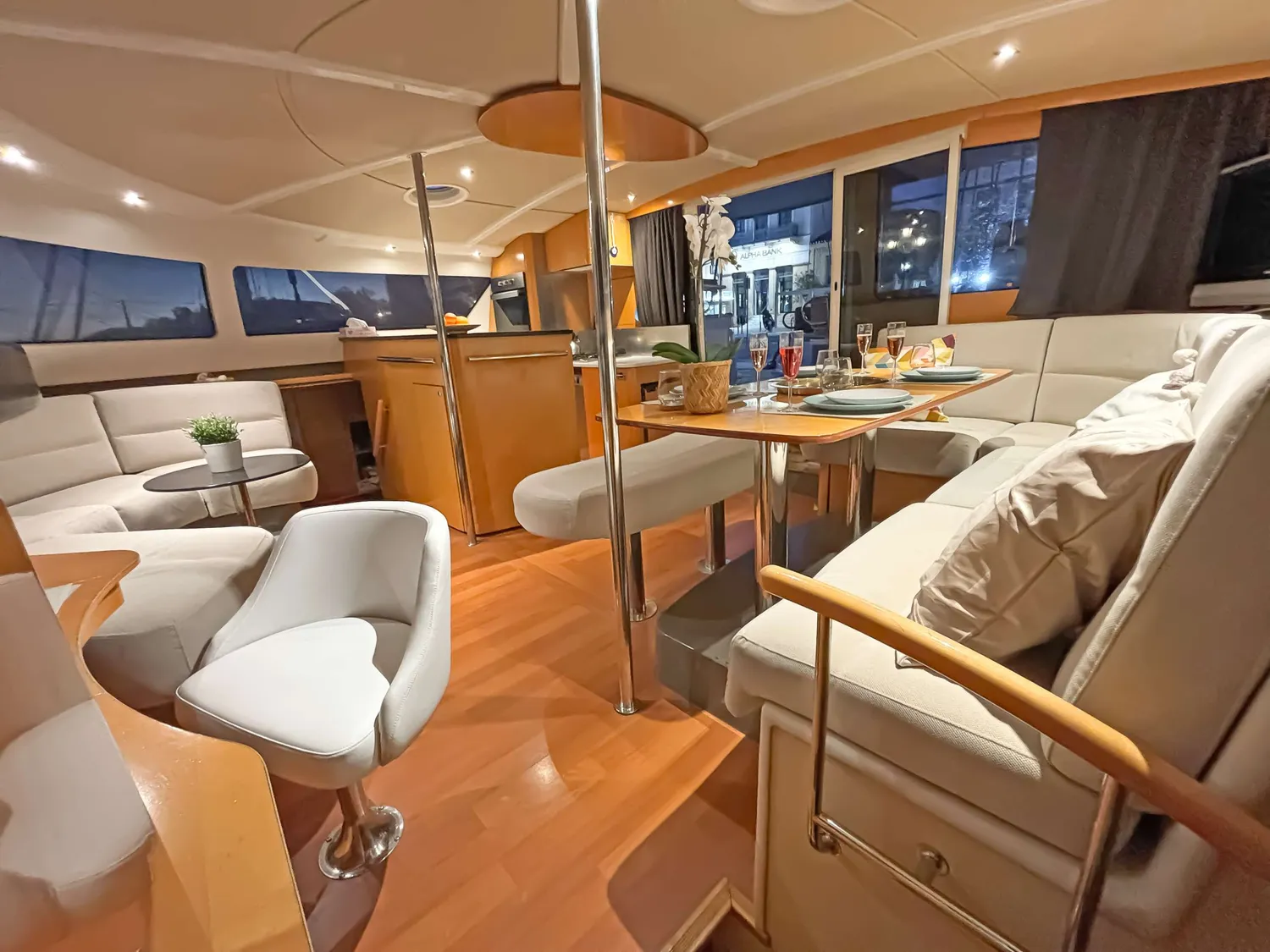 yacht-483822