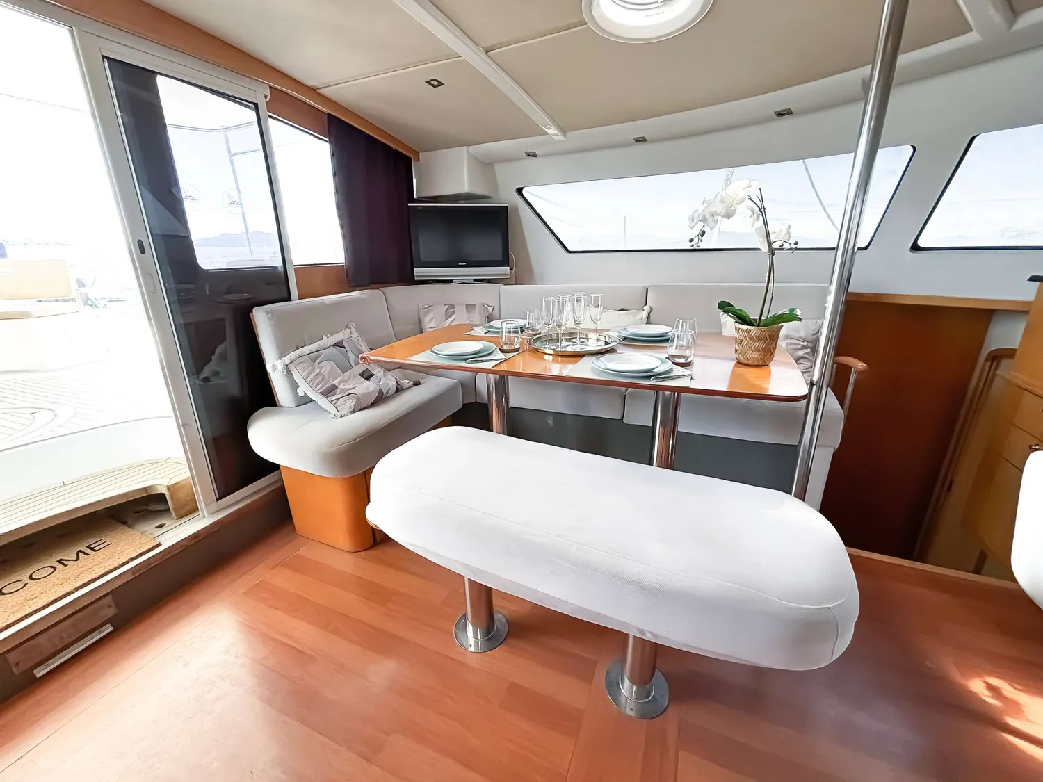 yacht-483823