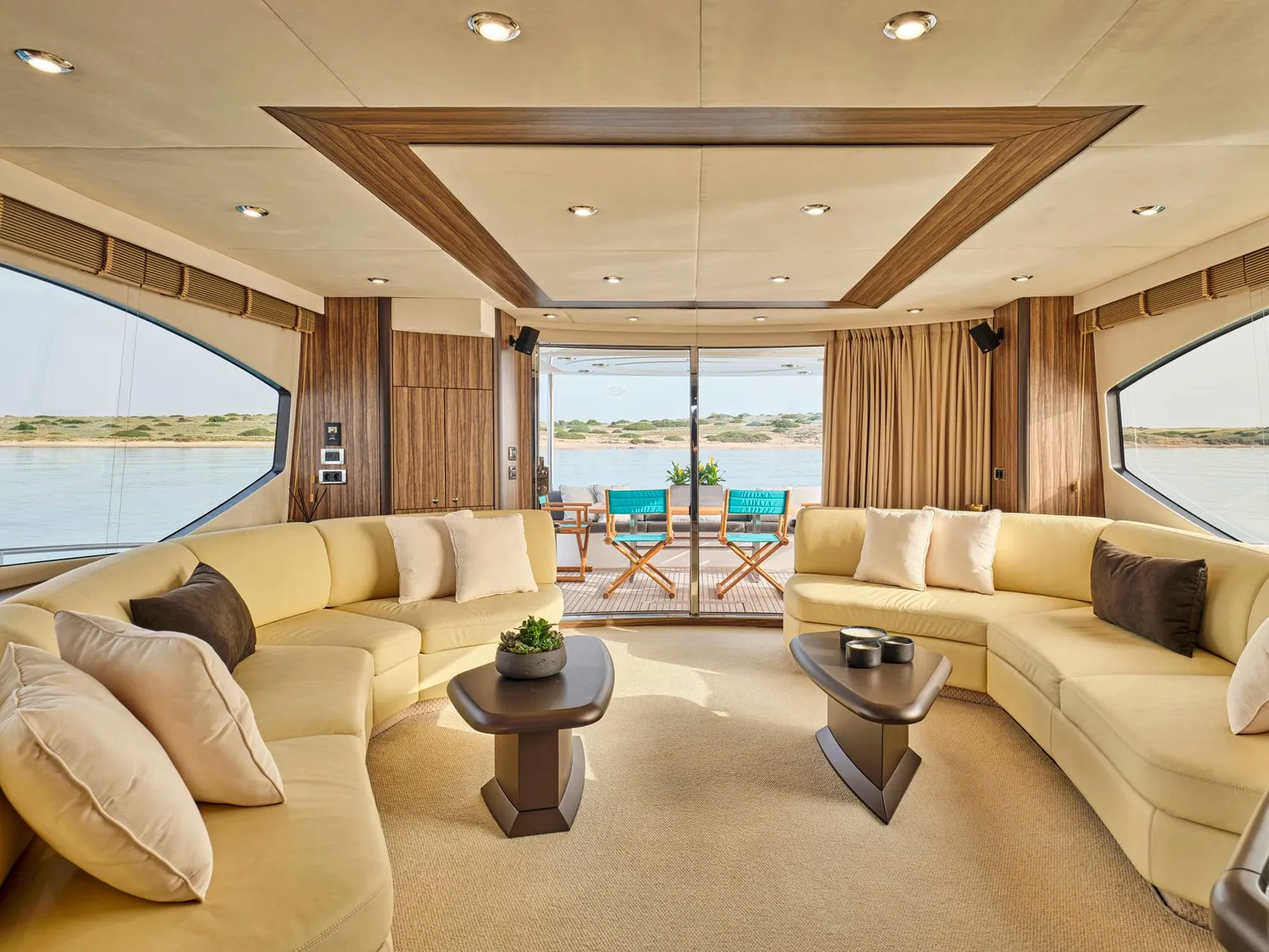 yacht-283729