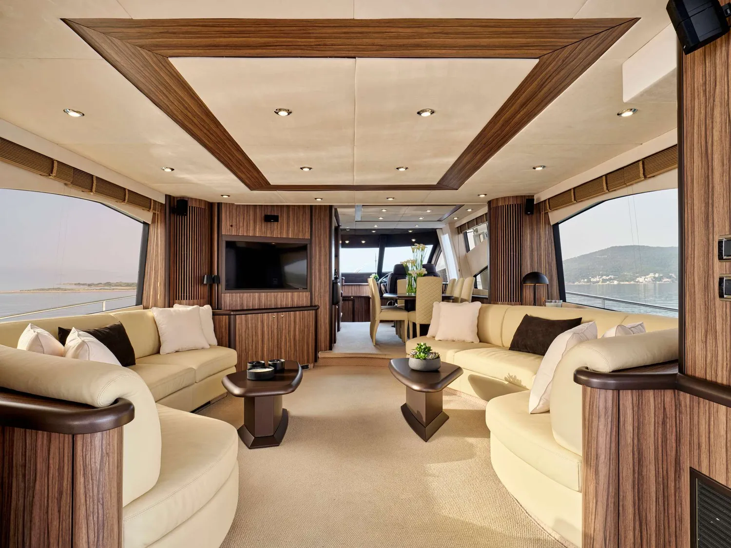 yacht-283730