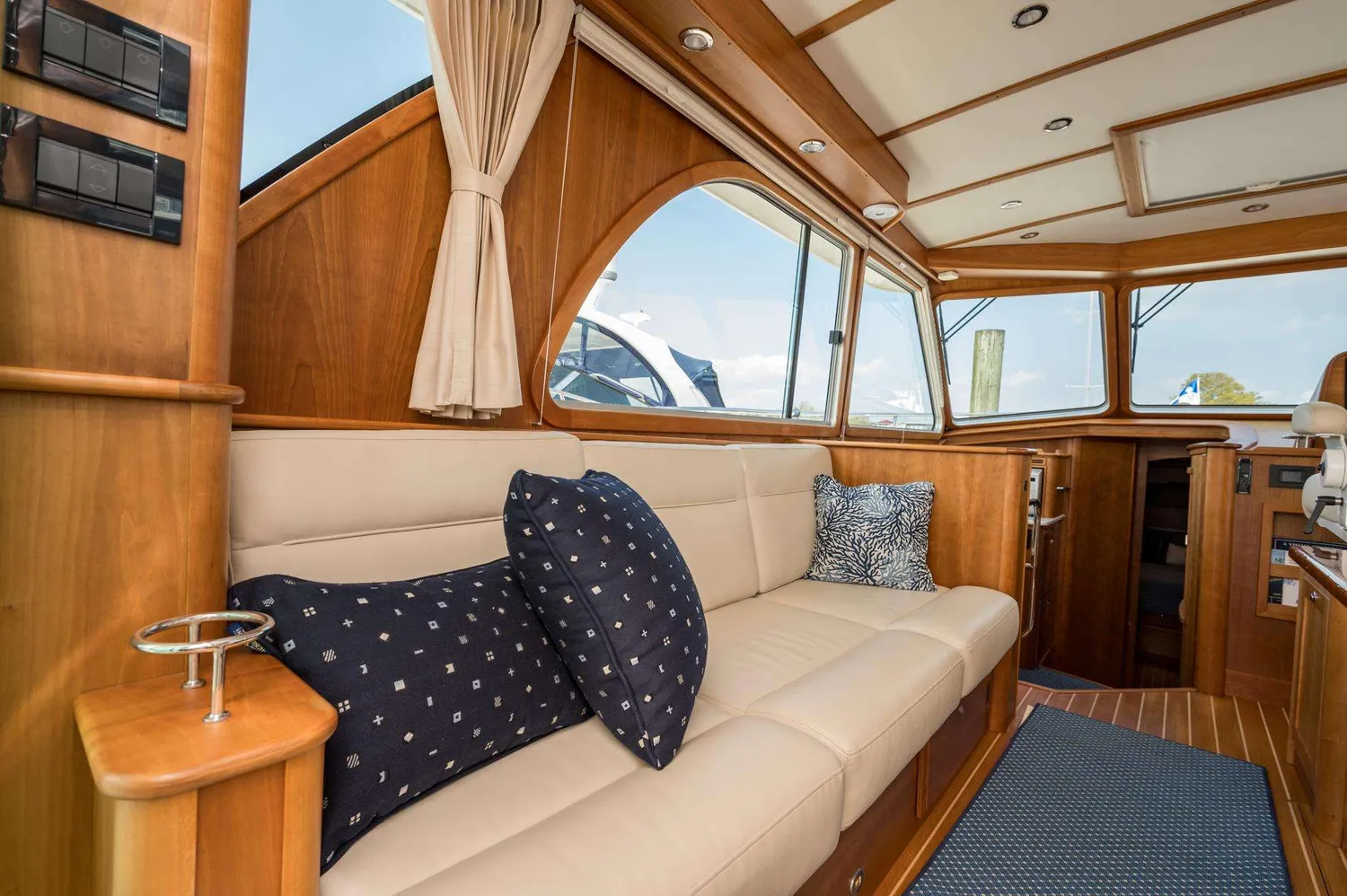 yacht-367270