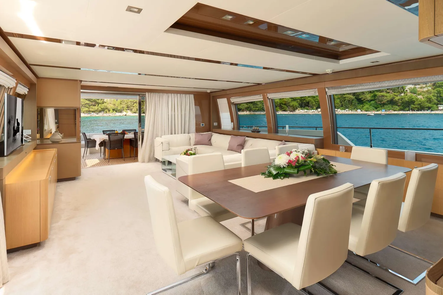 yacht-334811