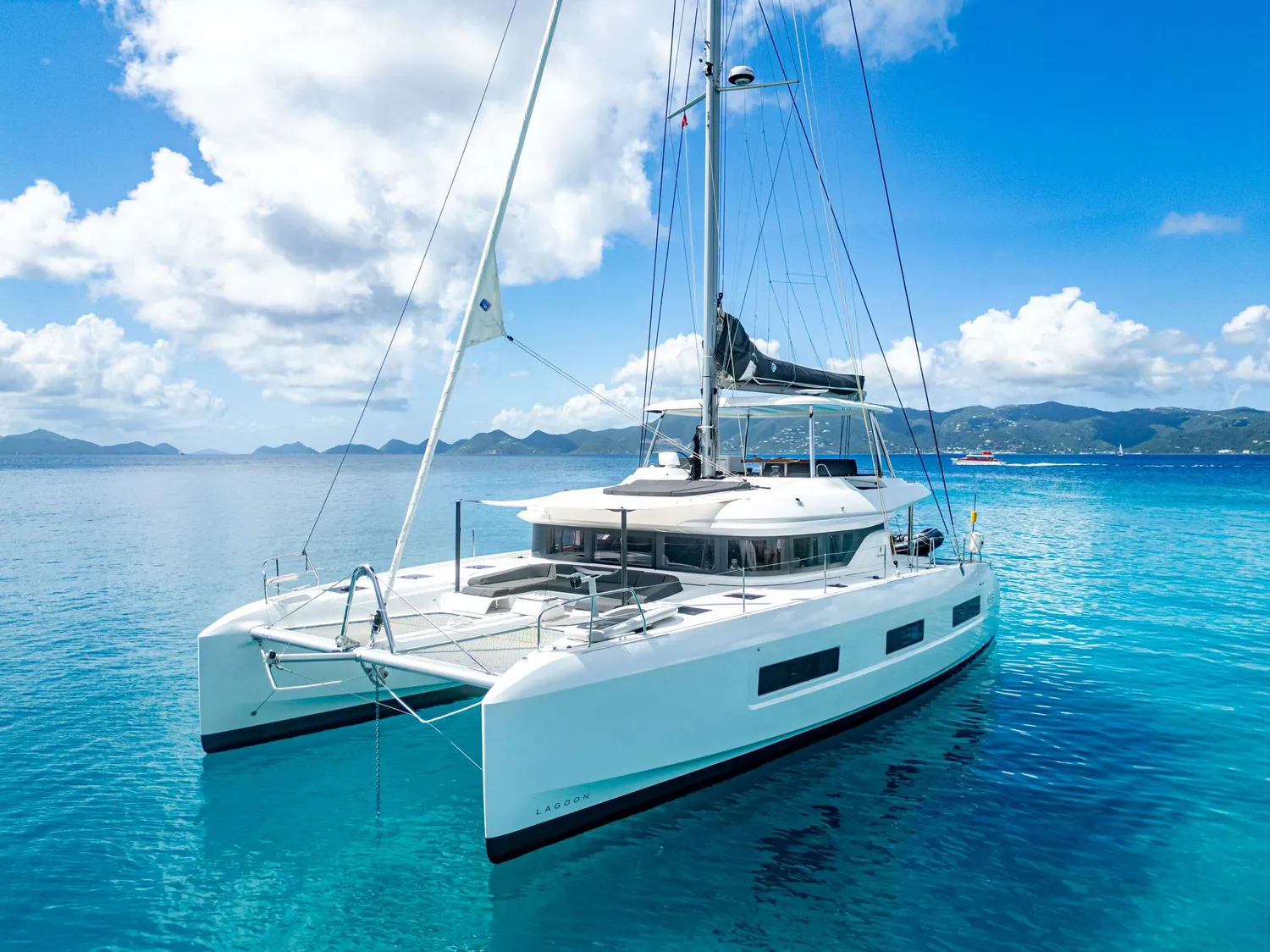 yacht-408006