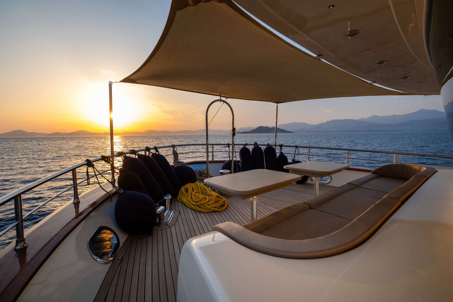 yacht-457384