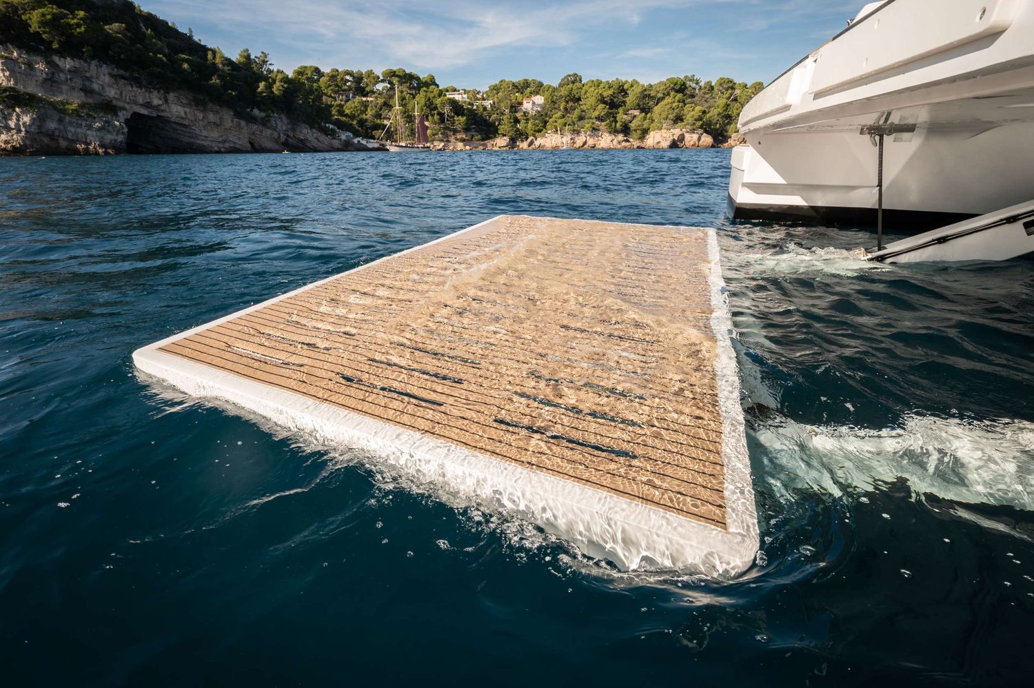 yacht-520980
