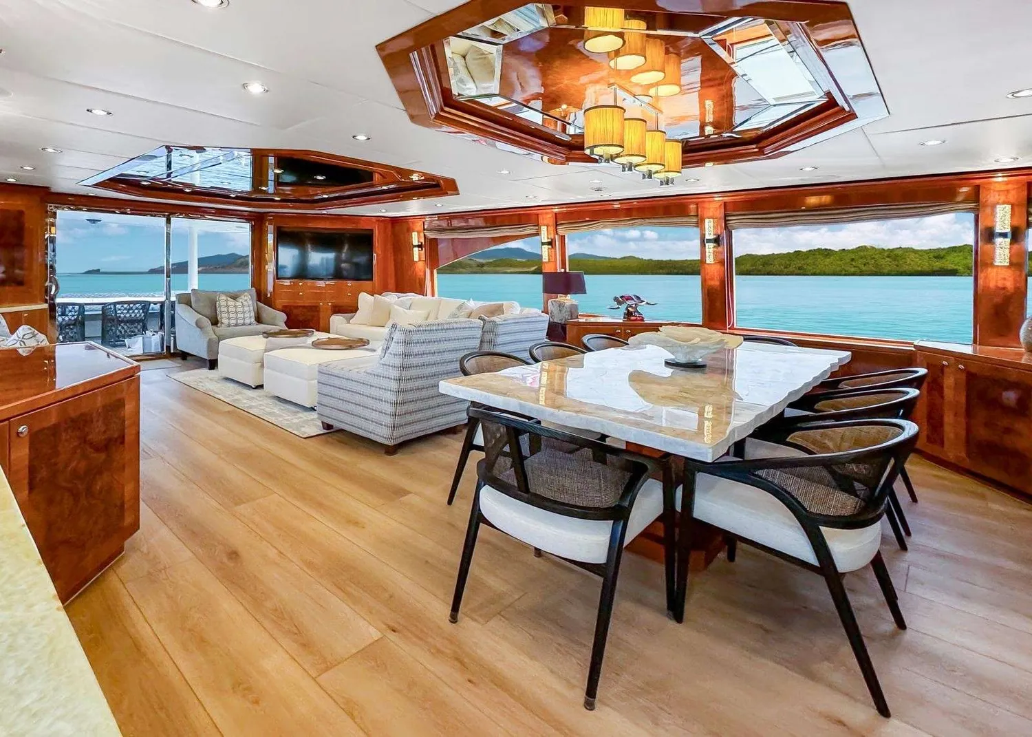 yacht-518317
