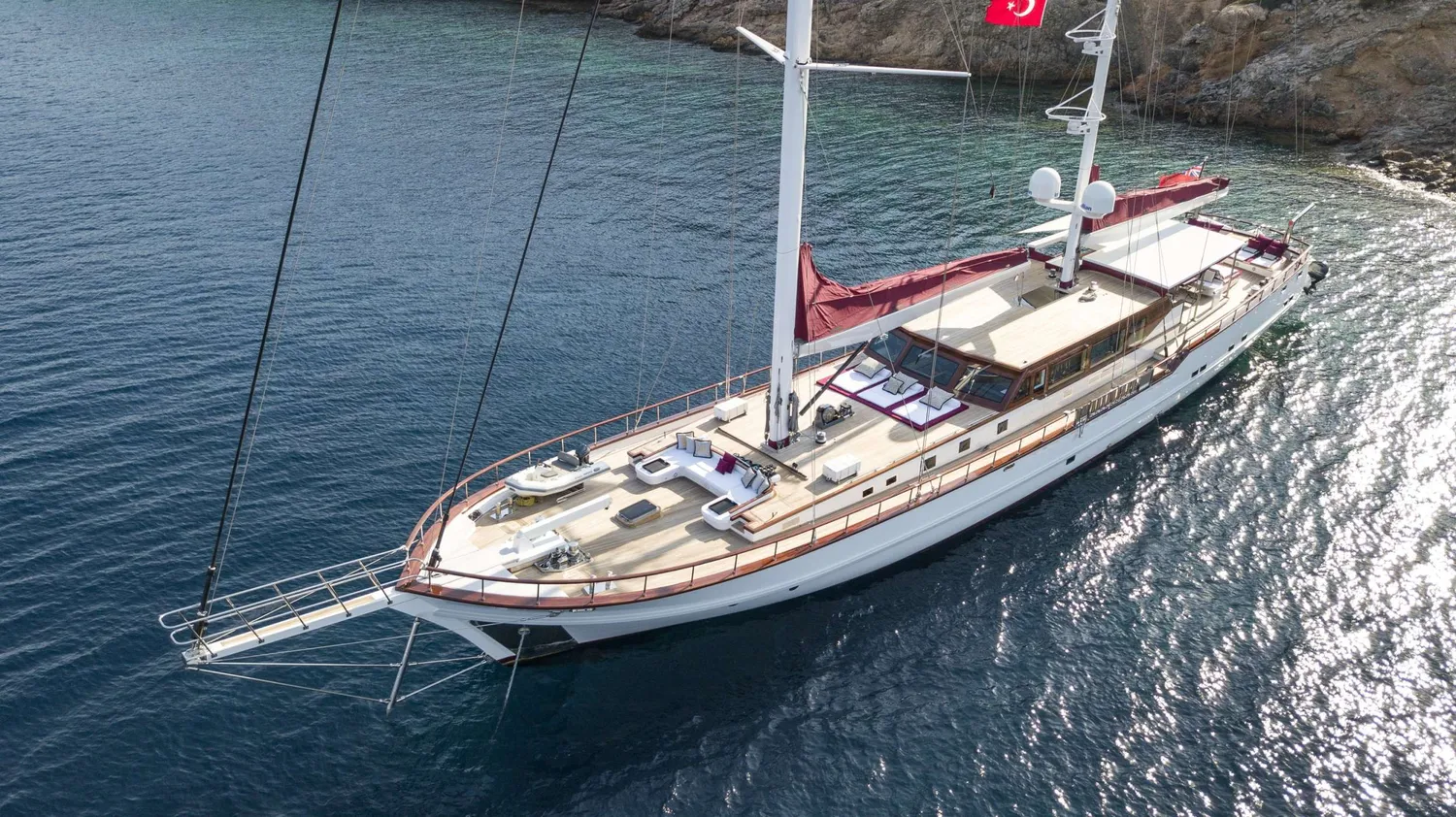 yacht-518503