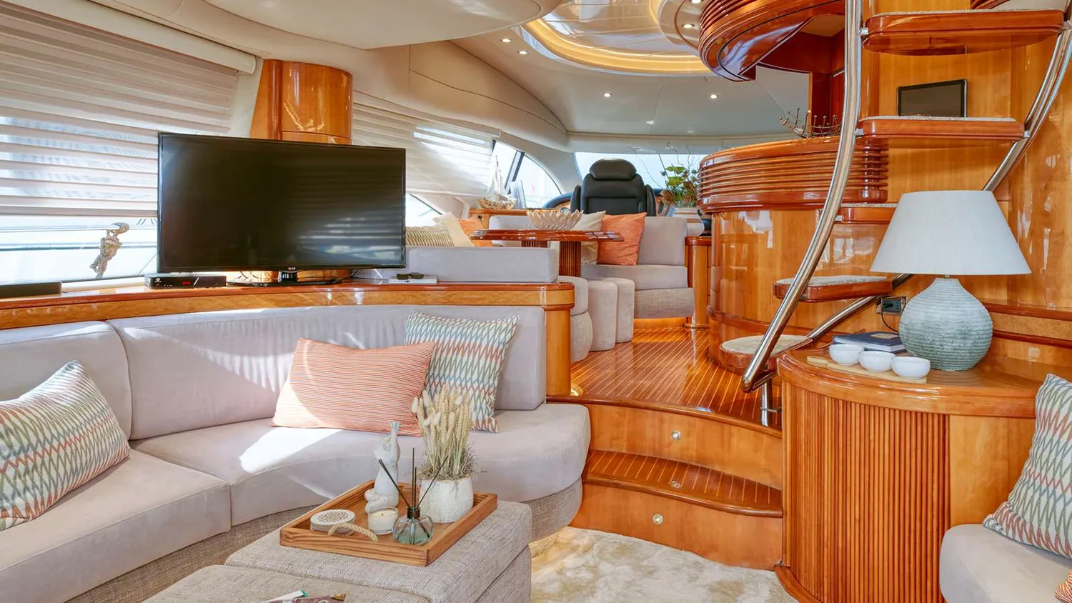 yacht-518553
