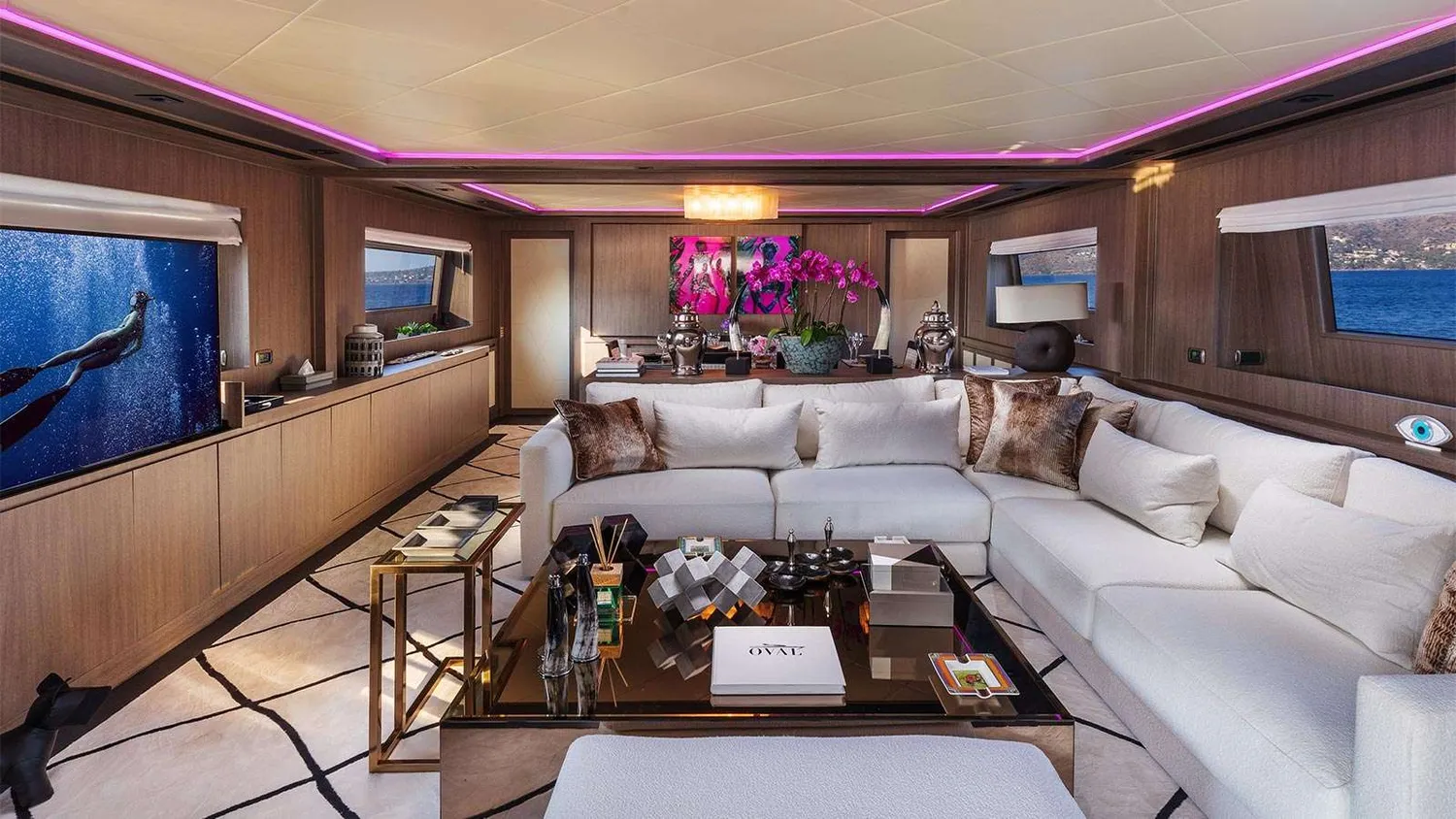 yacht-518611