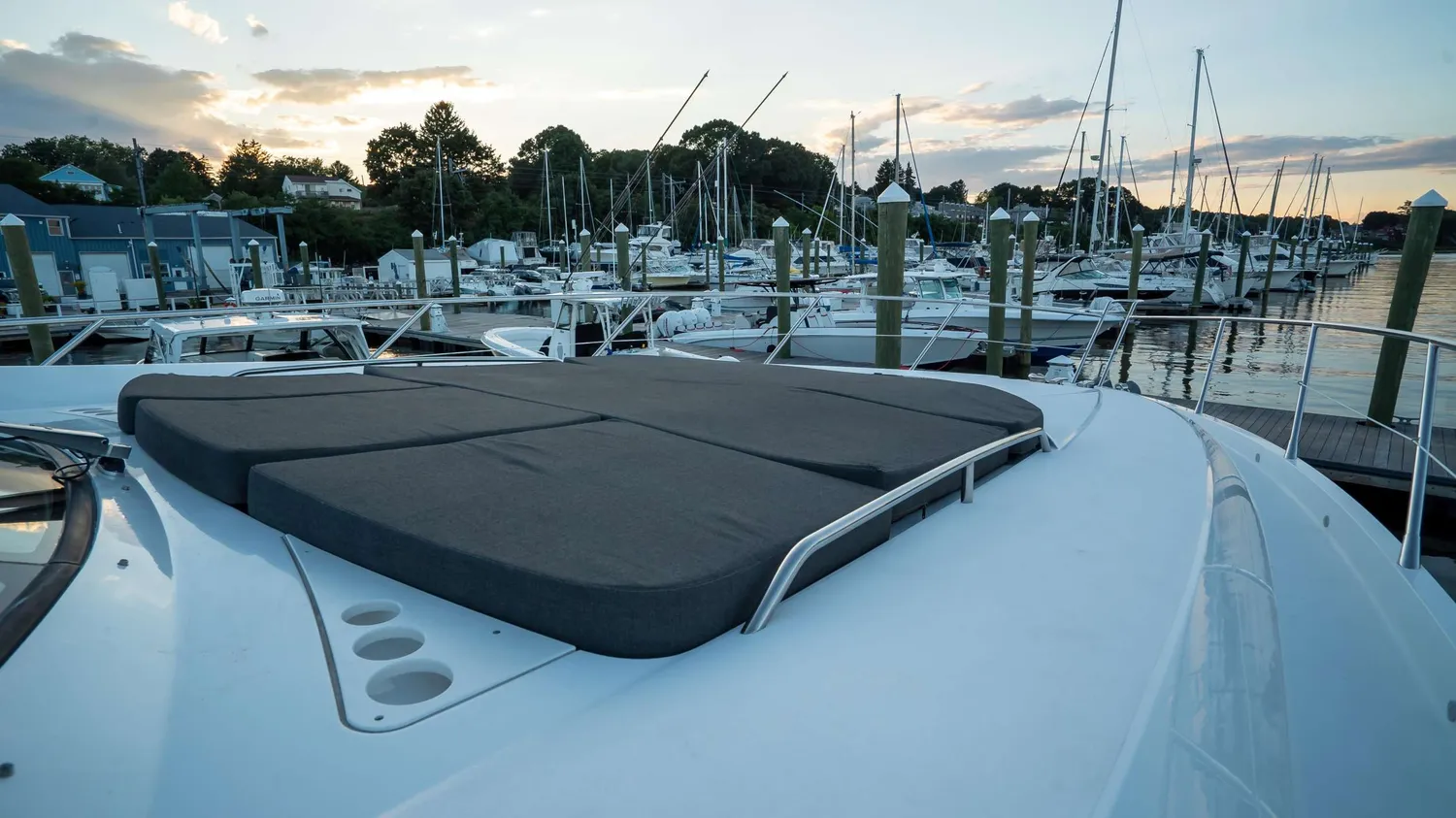 yacht-519123