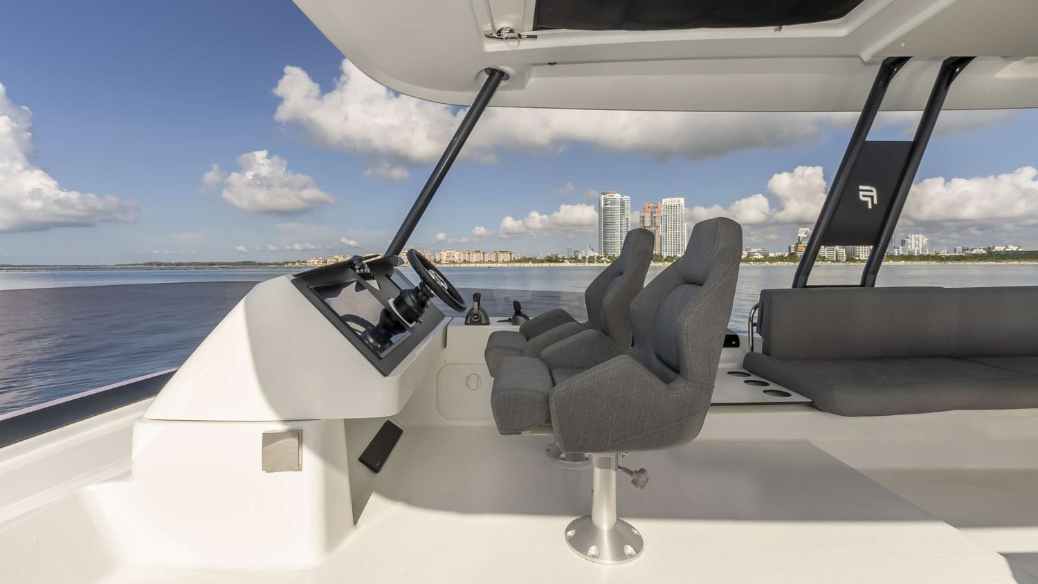 yacht-519438